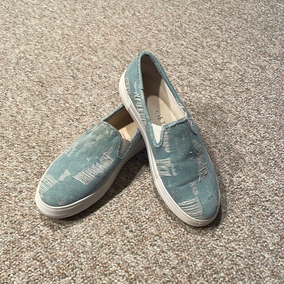 Sole Society slip on sneakers distressed denim size 12M - Picture 2 of 6